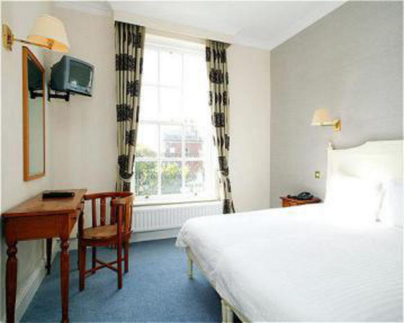 Pembroke Town House 1